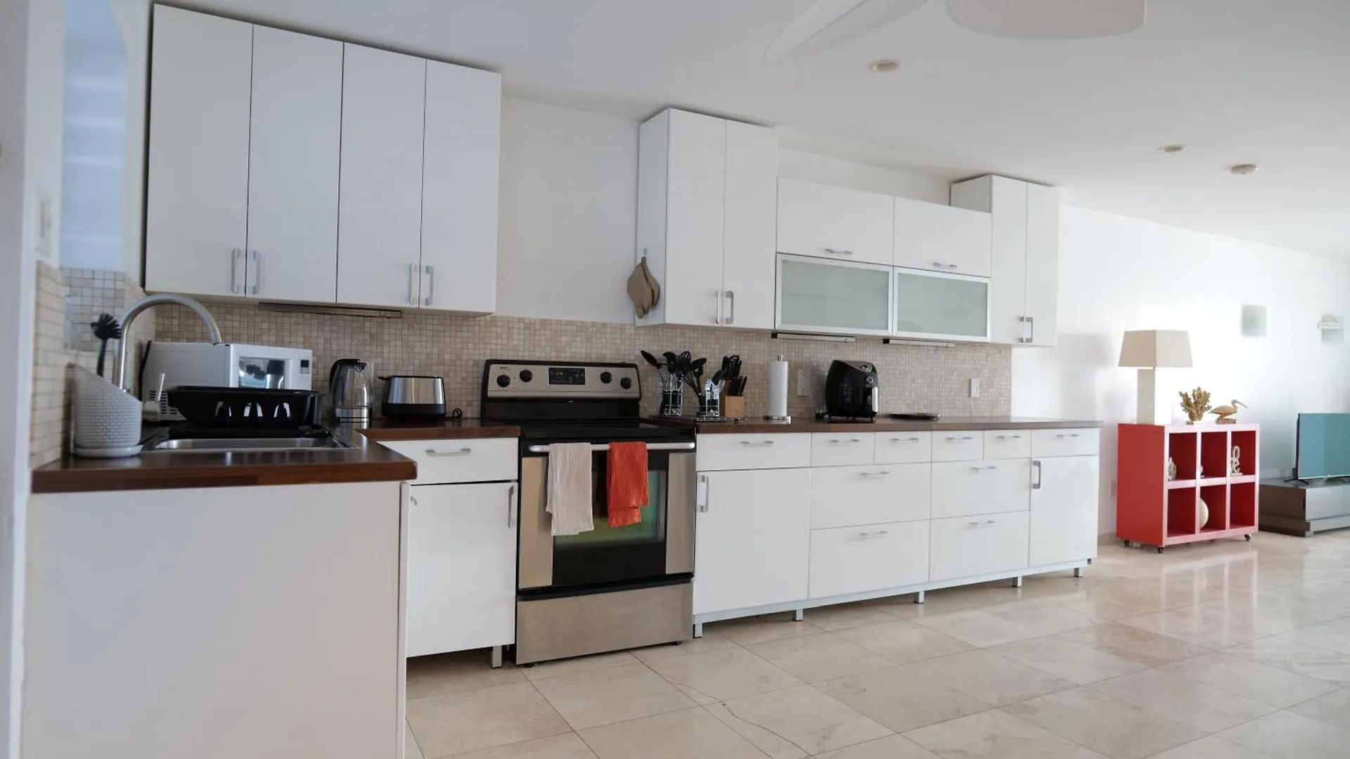 Whispering Palms Villa In Jolly Harbour